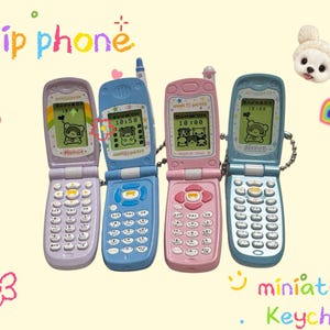 flip phone charm miniature Keychain flip phone 90s y2k mel petit gachapon