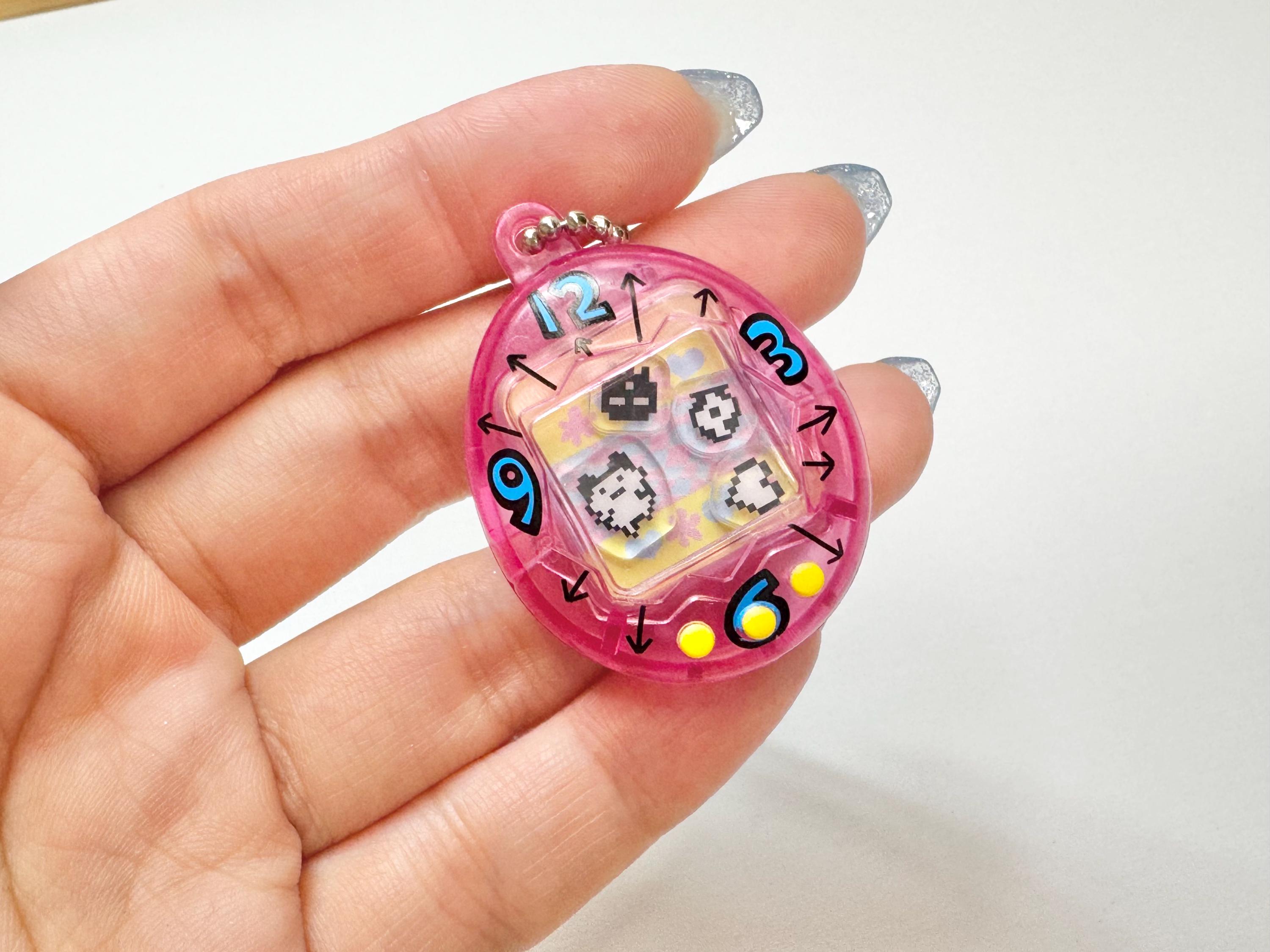 Tamagotchi Shake Charm Gashapon Keychain Gashapon Miniature Y2k