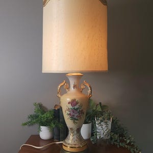 1950&#39;s Floral Urn Lamp with Shade