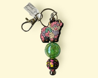 Handmade Beaded Highland Cow Keychain – Boho Farmhouse Accessory