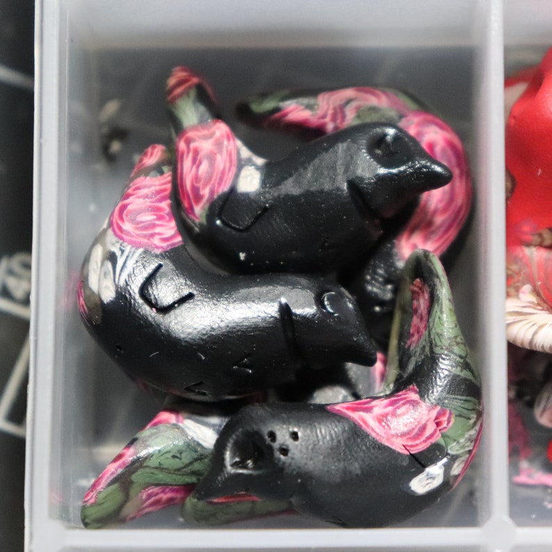 Freckle Bird Handmade Polymer Clay Art Beads Black/Roses