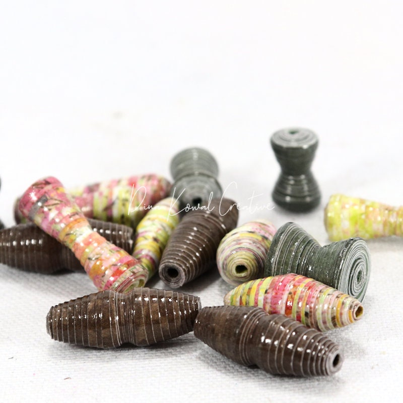 Download Paper Bead Cut File Template Svg Fcm Pdf Hourglass Bead Bundle PSD Mockup Templates