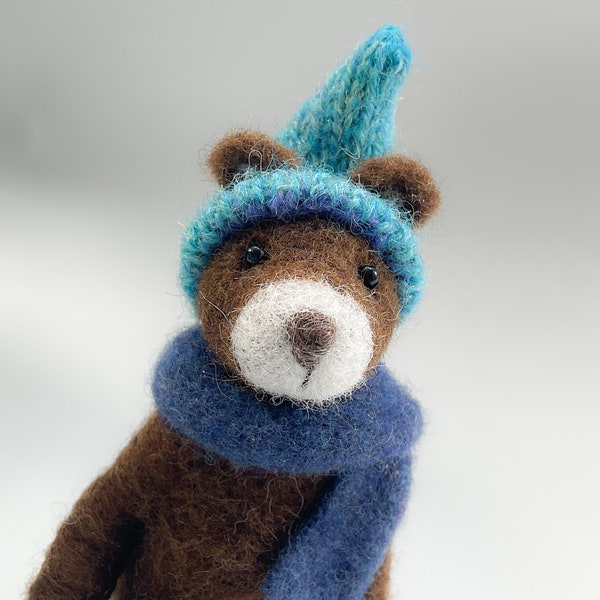 Felted Bear - Cute Gifts , Collectibles, Needle Felted Bear, Animal Felt Craft , Felt Art , Animal Felties , Soft Sculpture , Tiny Bear