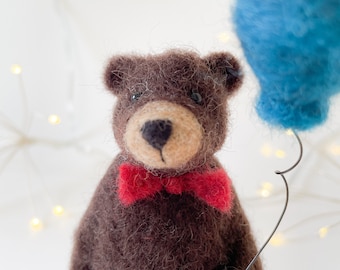 Needle felted bear, cute gift , needle felted animal , needle felted gift , birthday gift , Christmas gifts