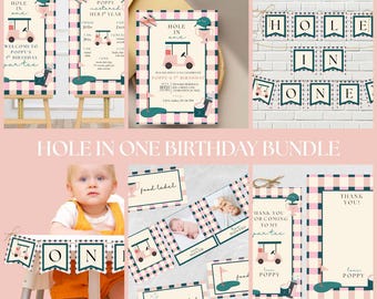 Puede incluir: Un conjunto de suministros para fiestas con temática de golf, que incluye invitaciones, pancartas y etiquetas de alimentos. Los diseños presentan una combinación de colores rosa y verde con ilustraciones de carritos de golf y banderas. El texto "HOLE IN ONE BIRTHDAY" es visible.