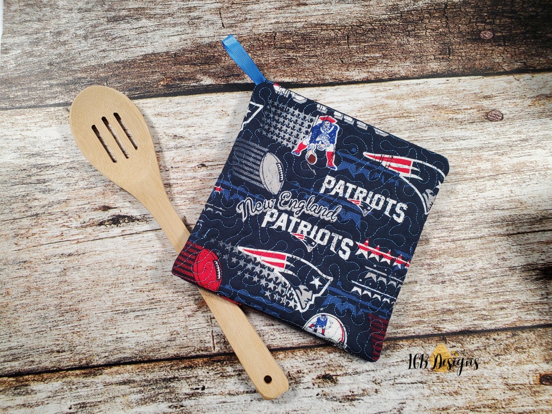 ITH Potholder in the Hoop Machine Embroidery Stipple Quilting Potholder