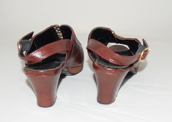 Vintage 40's Leather & Suede Chunky Sling Back Pe… - image 5