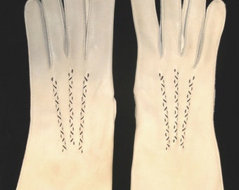 Vintage 1950's Ladies Ivory Leather Gloves Brown Rib Stitch Back & Cuff - 7