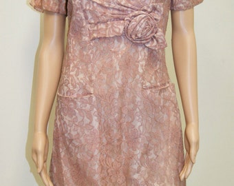 Vintage 50's 60's Pink Lace Wiggle Dress by Form Fit Dress - Size Medium - 8/10