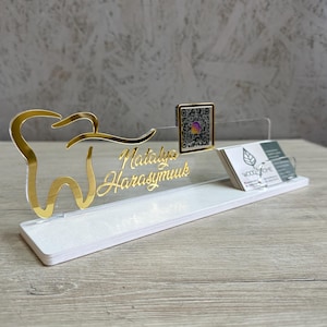 Gold tooth acrylic cardholder, custom qr code sign, dental clinic logo display, modern dentist office decor, wood base name plate