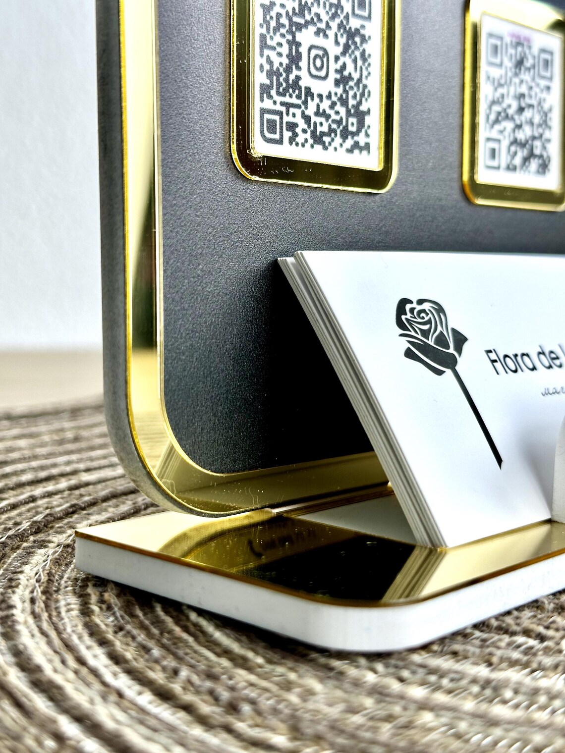 Qr Acrylic Business Table, Acrylic Qr Code Sign, Qr Code Display ...
