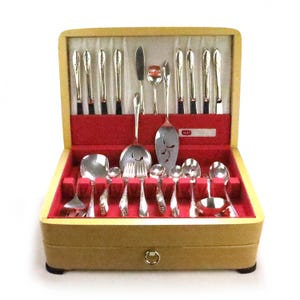 Springtime by 1847 Rogers, Silverplate Flatware Set, 57-PC Set