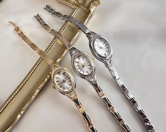 Elegant Stainless Steel Bracelet Watch:  Minimal Crystal Oval Dial Wristwatch