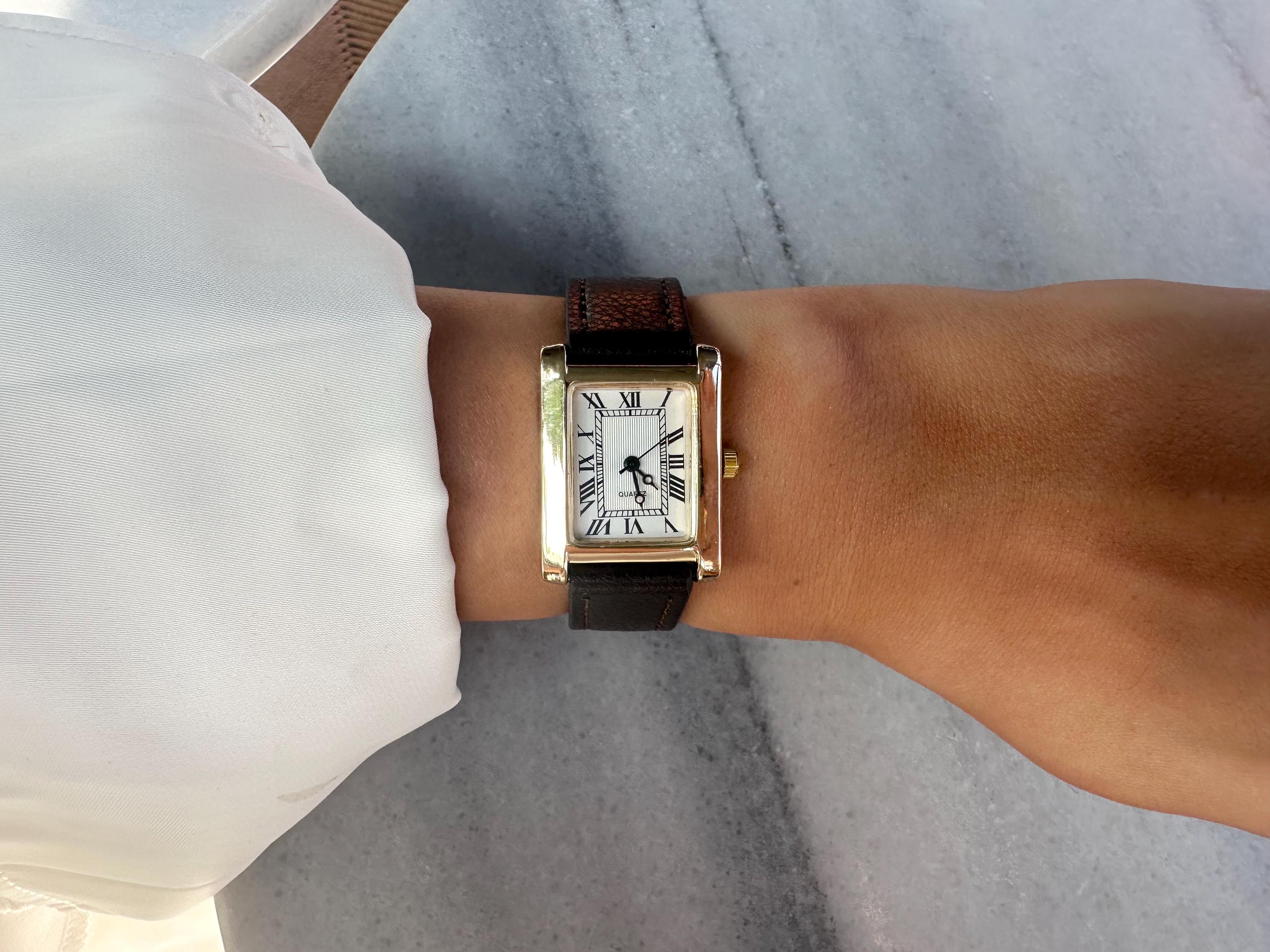 Rectangular watches Italia