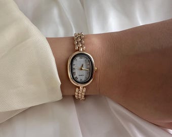 Seiko 5 Women's Automatic Watch 4207-00W0 Black Dial Gold Tone 21