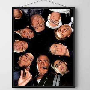 Poster dei Soprano - Mob Crew Circle Shot Wall Art, Decorazione da serie poliziesca anni 2000, Stampa classica della mafia HBO, Foto iconica del cast, Stampa artistica della serie TV