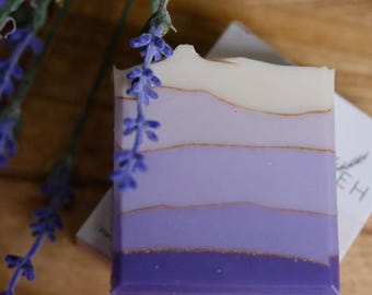 Berry Velvet - Savon traité à froid | Petit lot | Barre artisanale biologique | Hydratant végétalien entièrement naturel