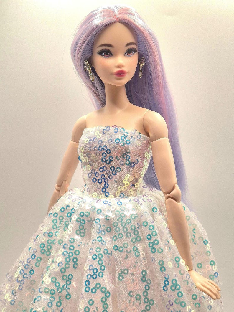 Iridescent Sequin Ball Gown: Evening Dress for 11.5"-12" Dolls Bild 9