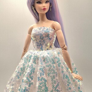 Iridescent Sequin Ball Gown: Evening Dress for 11.5"-12" Dolls Bild 11