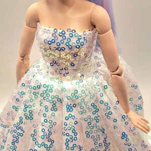Iridescent Sequin Ball Gown: Evening Dress for 11.5"-12" Dolls Bild 7