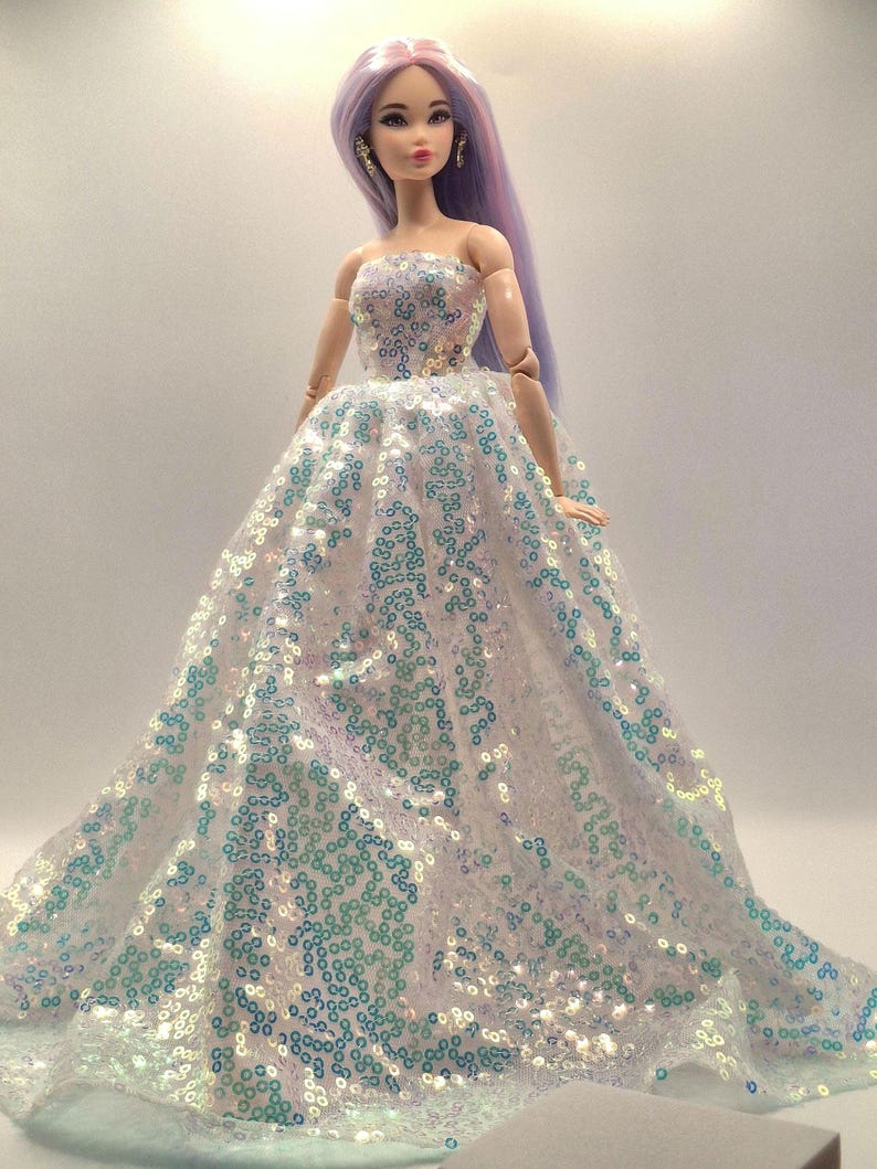 Iridescent Sequin Ball Gown: Evening Dress for 11.5"-12" Dolls Bild 6