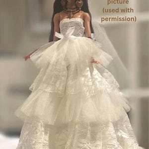 Lace Tulle Ball Gown: Fashion Doll White Wedding Dress - 1/6 Scale image 3