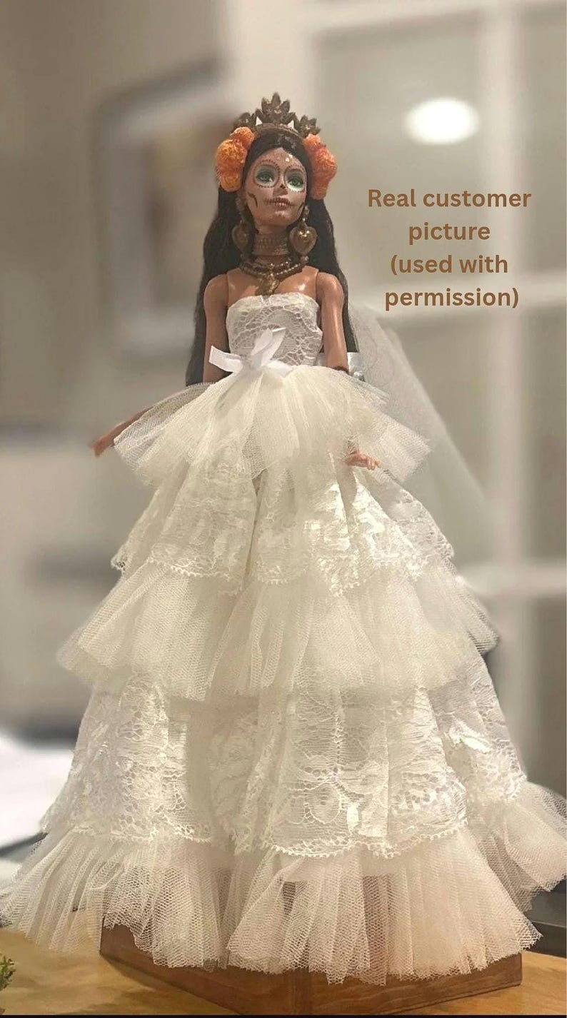 Lace Tulle Ball Gown: Fashion Doll White Wedding Dress - 1/6 Scale image 3