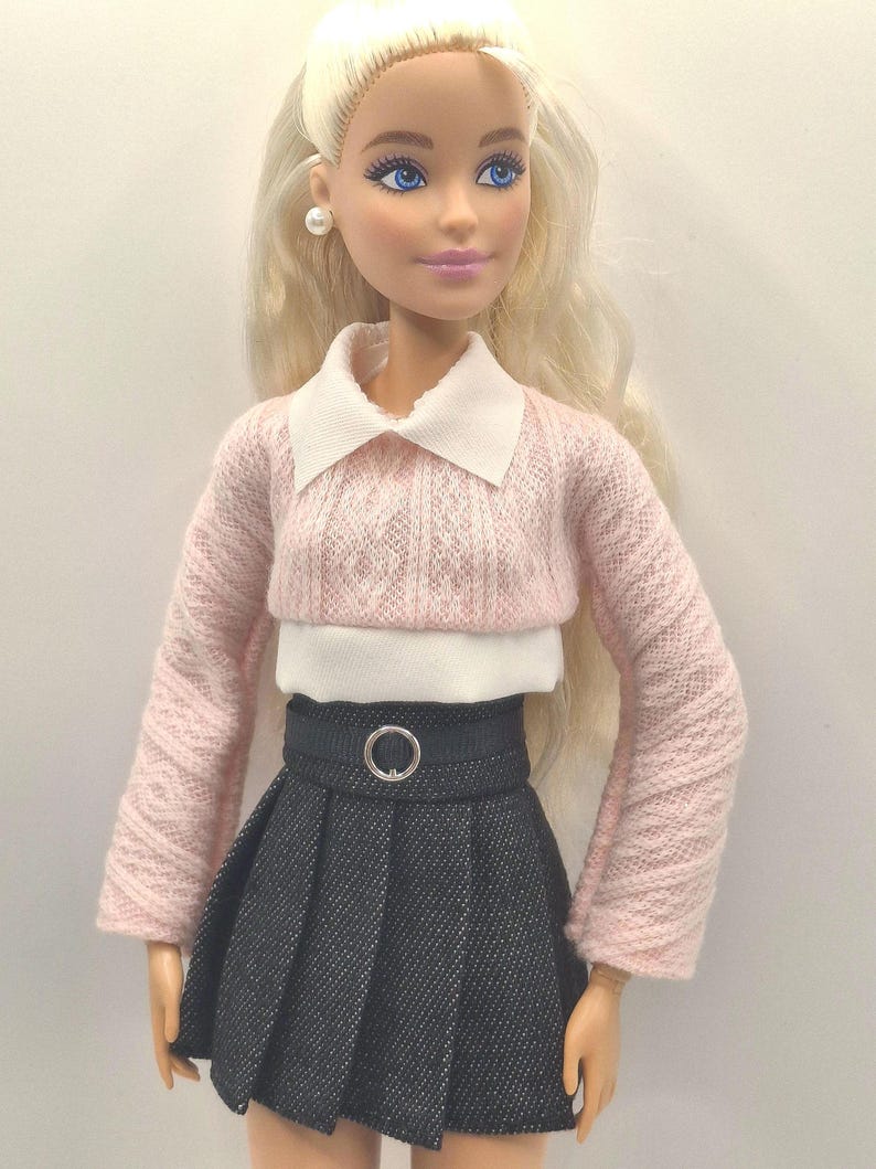 Fashion Doll Fall Outfit: Knit Sweater and Pleated Skirt - 1/6 Scale image 17