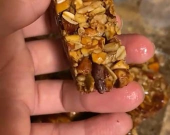 Granola Bars with Nuts & Dried Fruits