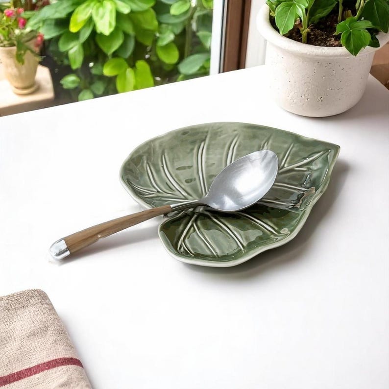 Ceramic Spoon Rest, Spoon Holder, Utensil Rest, Spoon Holder, Utensil Holder, Green Leaf Spoon Rest, Spoon Rest, Ladle Rest, Ladle Holder