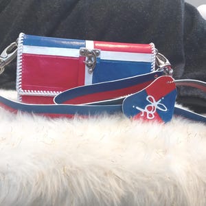 Dominikanische Republik Flagge "Angela Serie" Leder Clutch Geldbörse / Geldbörse