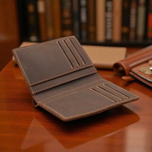 Personalized Rustic Leather Engraved Men&#39;s Wallet, Crazy Horse Leather Brown Bifold Cardholder, Custom Handmade Slim Distressed Gift for Him