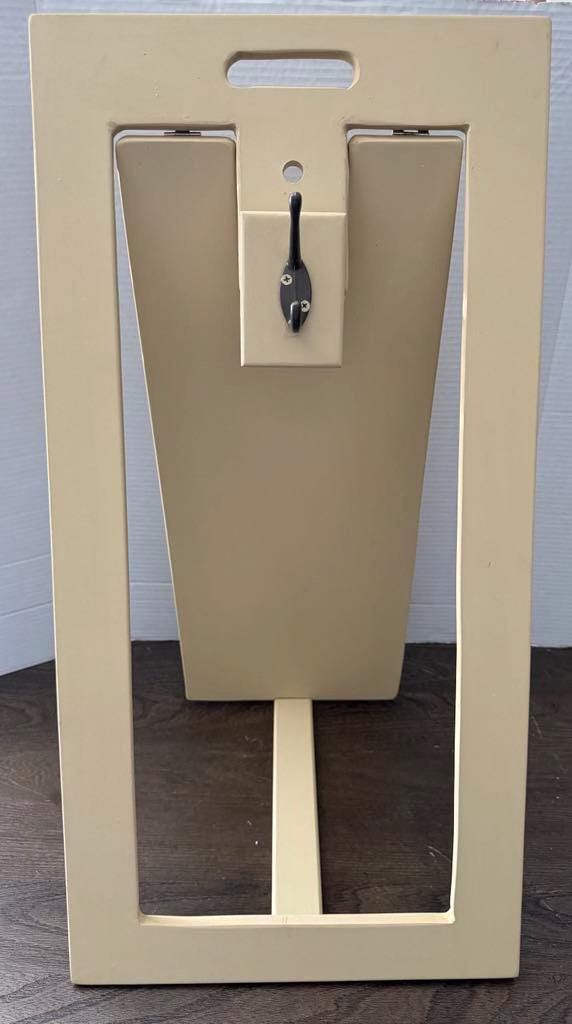 Sturdy handmade wreath stand made of quality MDF—perfect for crafting wreaths. Adjustable, durable, and easy to use!  5 lbs—27.5"x13.5"x1"