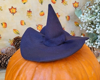 Oversized witch hat accessories for miniature pet dog for 12 inch doll or decor
