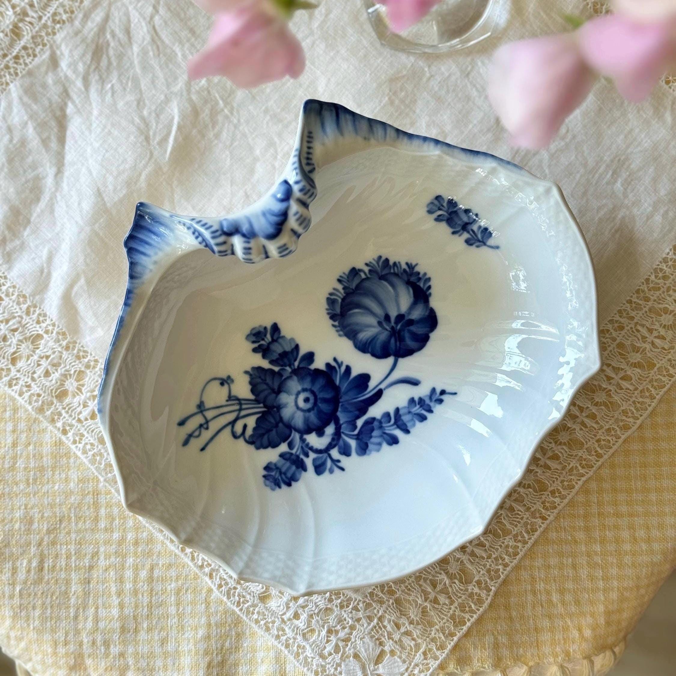 ロイヤルコペンハーゲン　シェルボウル　大 570514074148_m.jpg