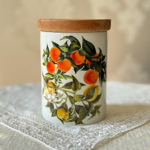 Vintage Portmeirion Oranges and Lemons Jar with Wooden Lid — Susan Williams-Ellis Canister — English Pottery Storage — Citrus Kitchen Decor