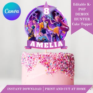 Könnte beinhalten: Ein rosa Kuchen mit bunten Streuseln, gekrönt von einem K-Pop Demon Hunter Tortenaufsatz. Der Aufsatz zeigt drei animierte Figuren, die Zahl 8 und den Namen "AMELIA". Das Design enthält das Canva-Logo und den Text "Sofort-Download | Drucken und zu Hause ausschneiden."