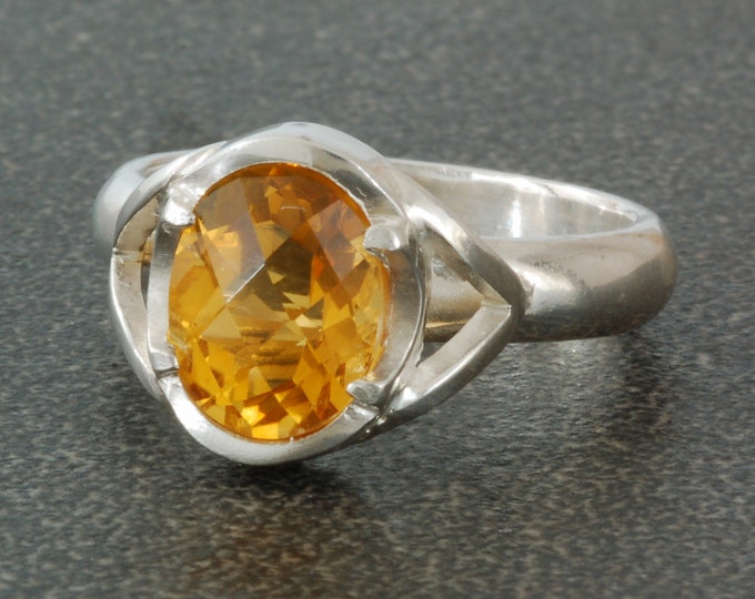 Oval Citrine Ring | Sterling Silver | Oval | Unique