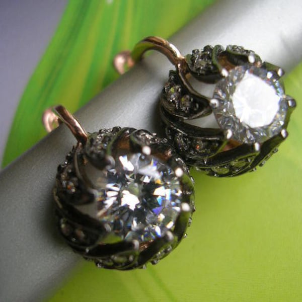 Boucles d'oreilles ROXELAN d'inspiration antique effet diamant sterling glam hollywoodien