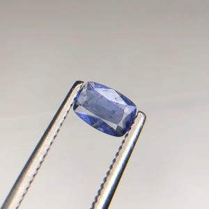 0.25 Karat Tenebrescent Hackmanit aus Afghanistan