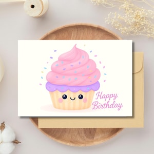 Cartão de aniversário com cupcake | Cartão de felicitações dobrável 5x7 para impressão | Cartão digital para download instantâneo | Presente de aniversário DIY fofo e doce
