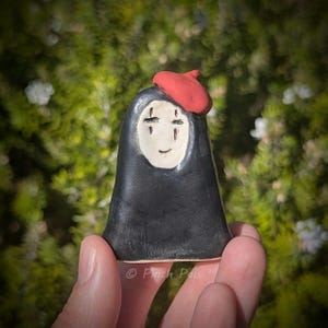 Handmade Ceramic No Face with Beret Mini