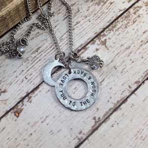 Handgestempelde roestvrijstalen bedelketting &#39;Love You to the Moon&#39;