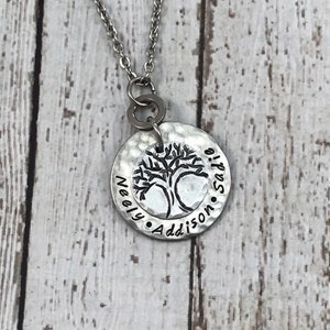 Personalized Mother’s Necklace with Tree of Life and names - family - Mothers Day, kids, wedding, Birthday