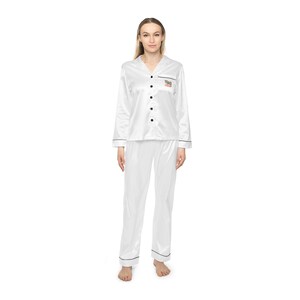 Luxurious Women's Satin Pajamas Set, Elegant Sleepwear, Soft Lounge Wear, Perfect Gift for Her, Cozy Nightwear, Bridal Gift