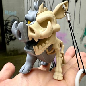 3D Printed Boar Skeleton Keychain: Spooky Gothic Bag Charm