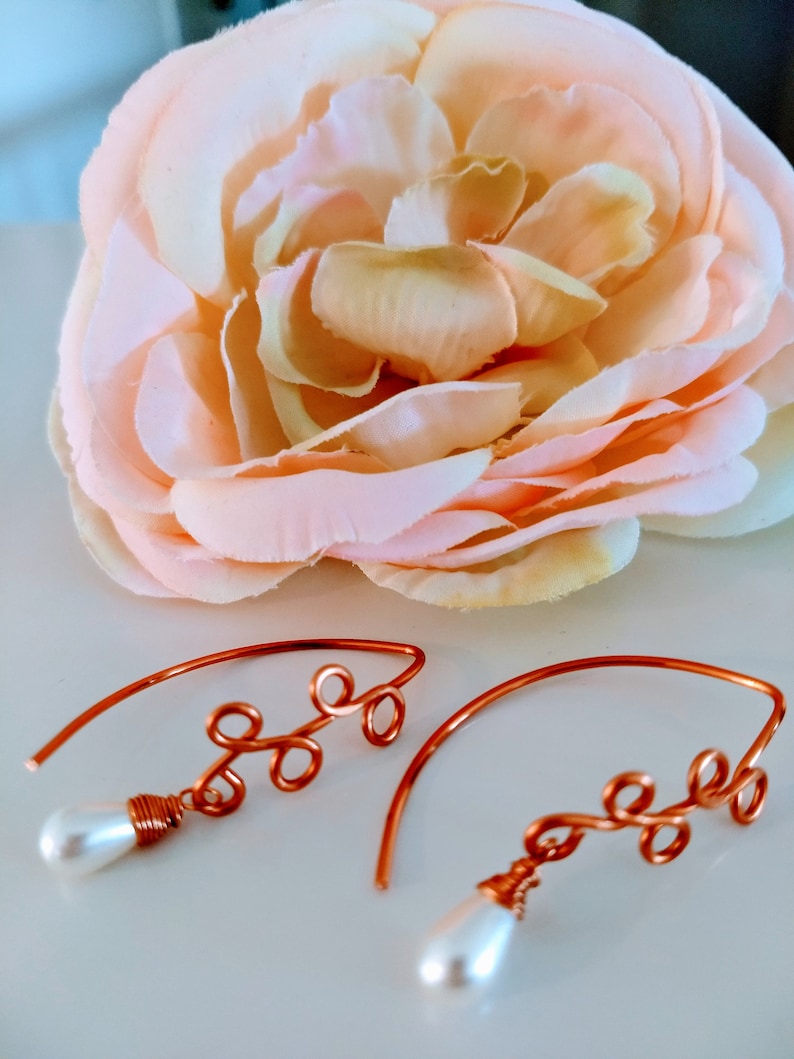 Loveswan Pearl Teardrop Beads Copper Earrings
