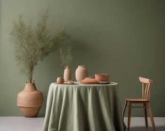 Groen natuurlijk rond linnen tafelkleed: elegantie en comfort
