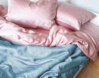 Two-Tone Sateen Bedding Set: 100% Cotton Duvet Cover and Pillowcases