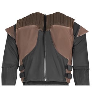 Aangepast Mandalorian-cosplaykostuum | Op Star Wars geïnspireerd lichtbruin vluchtpak met vlokvest voor volwassenen | 2-delig op maat gemaakt